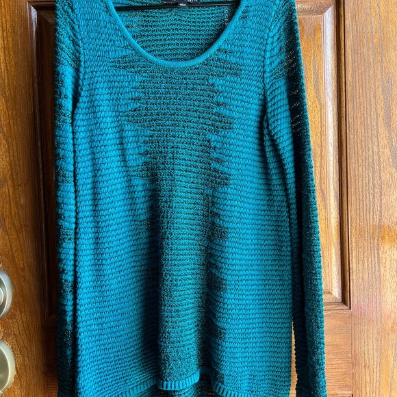 Women’s Rock and Republic teal sweater size Large - Picture 5 of 5